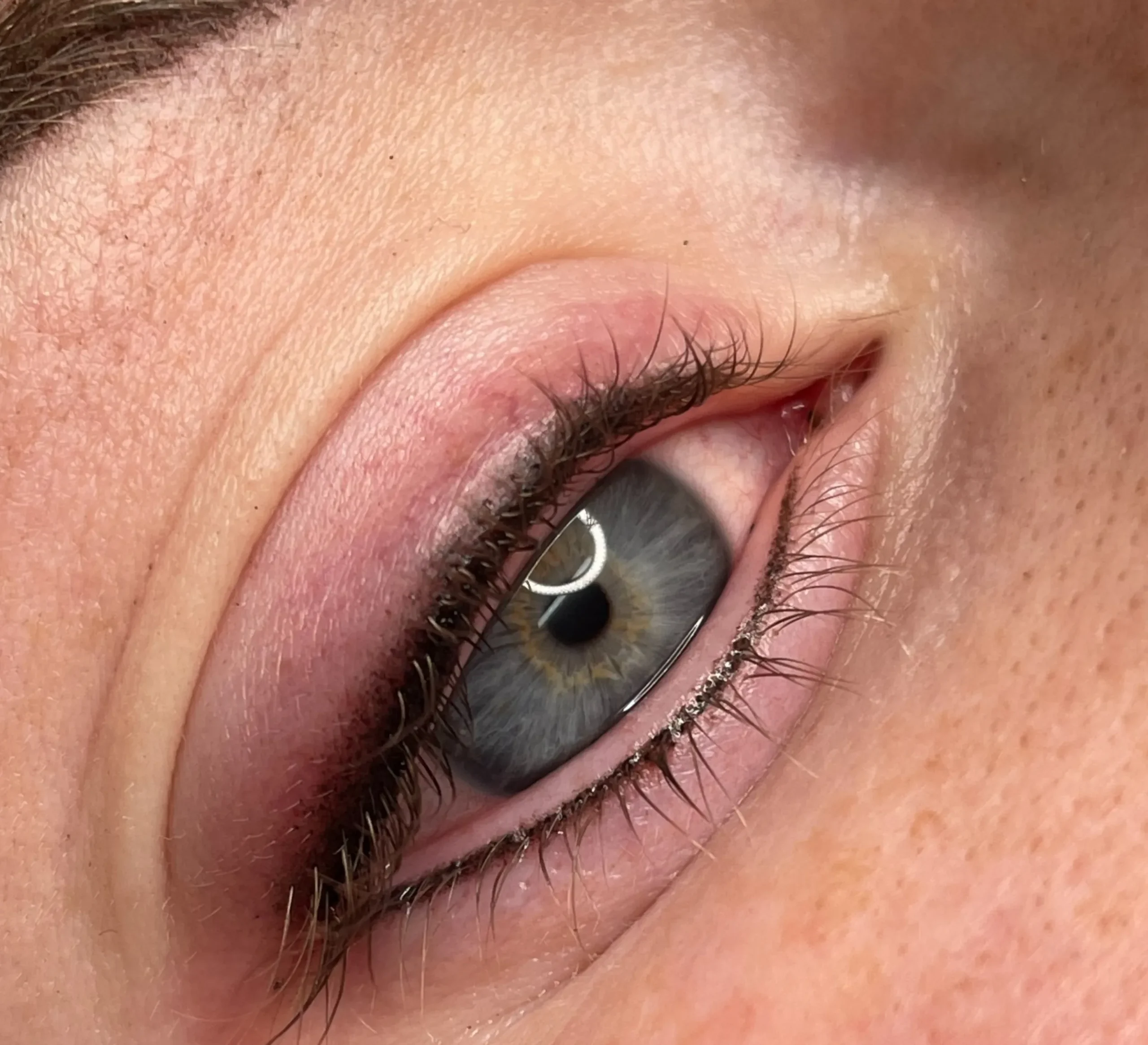 Permanent Eyeliner, Melbourne